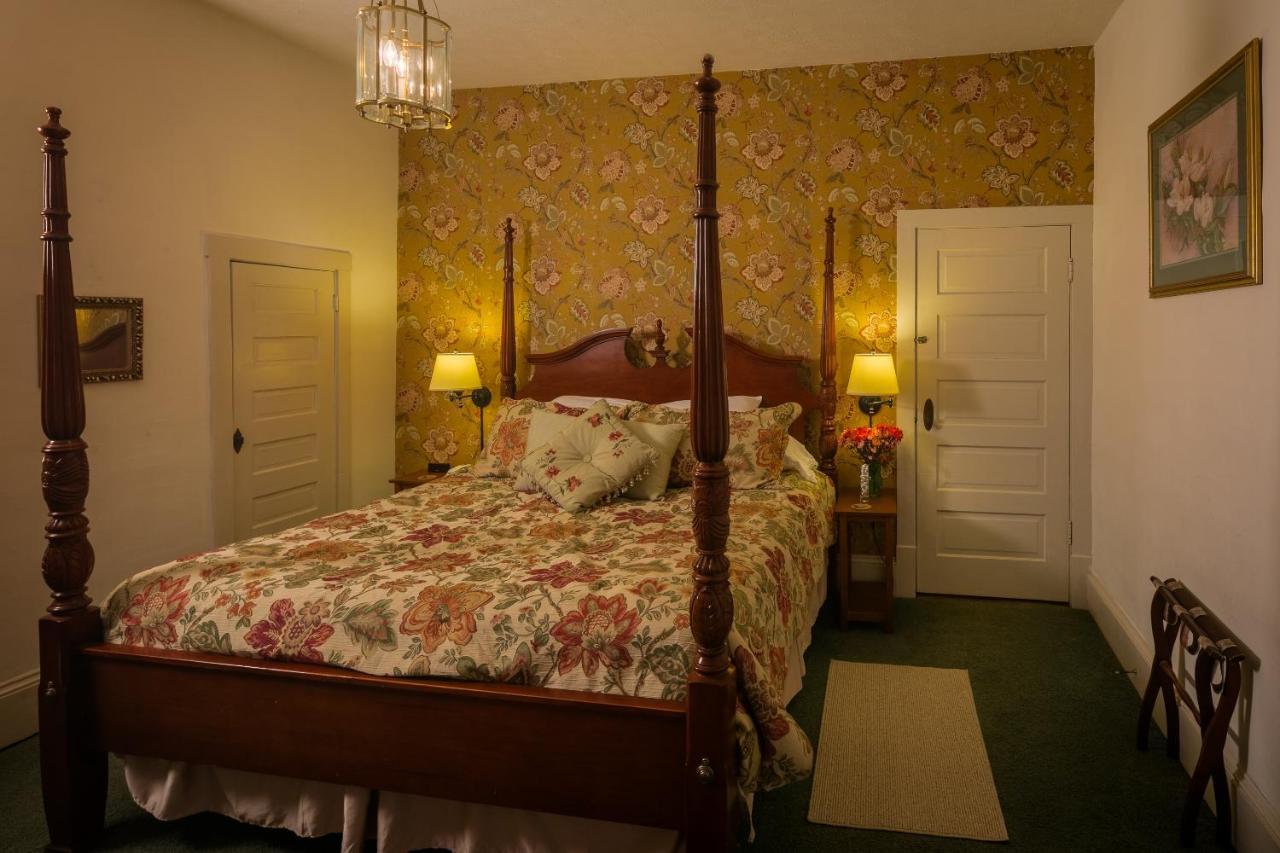 Taylor House Inn Банър Елк Екстериор снимка