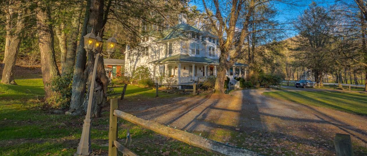 Taylor House Inn Банър Елк Екстериор снимка