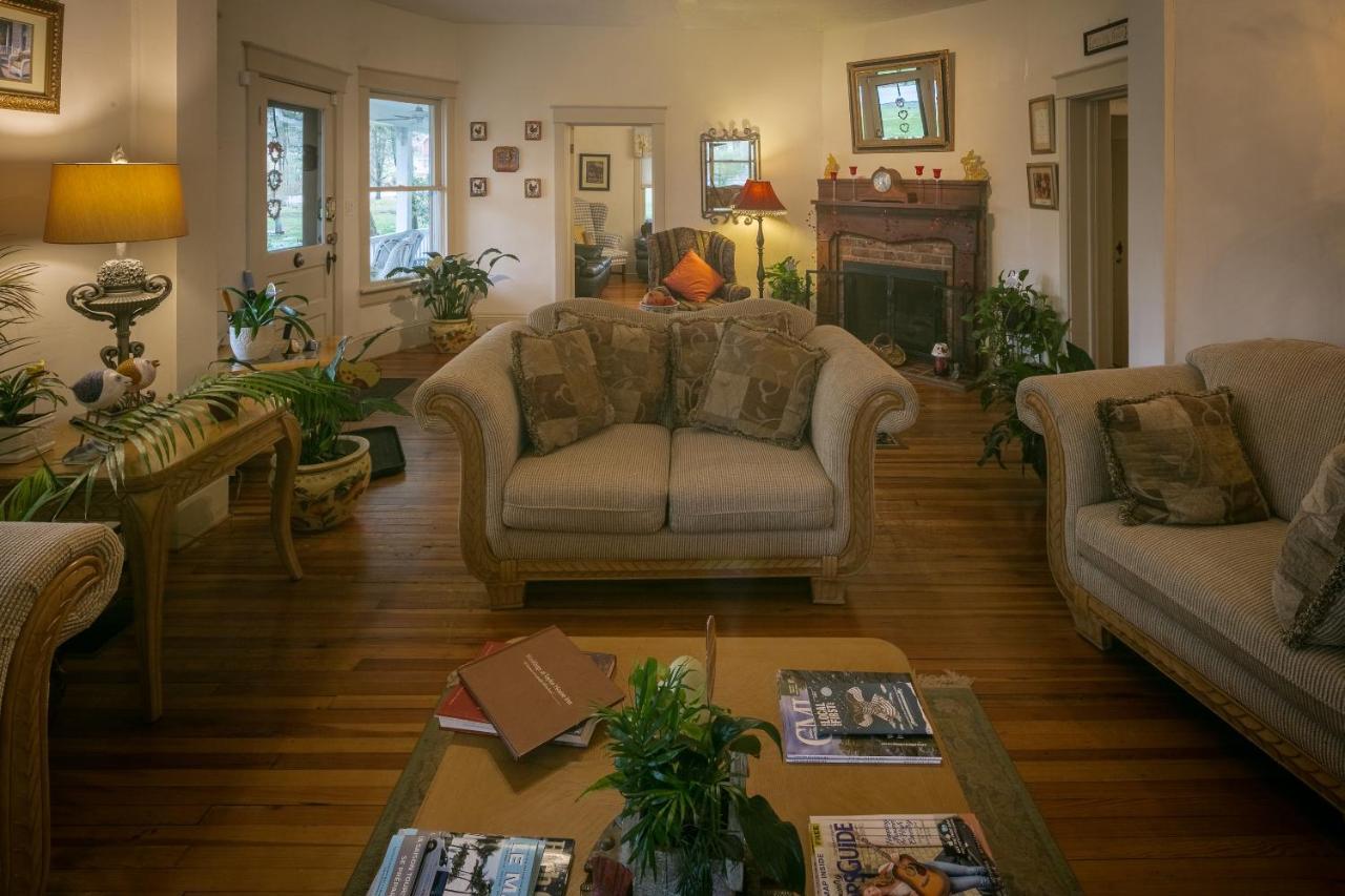 Taylor House Inn Банър Елк Екстериор снимка